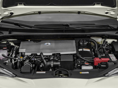 2018 Toyota Prius Three Touring