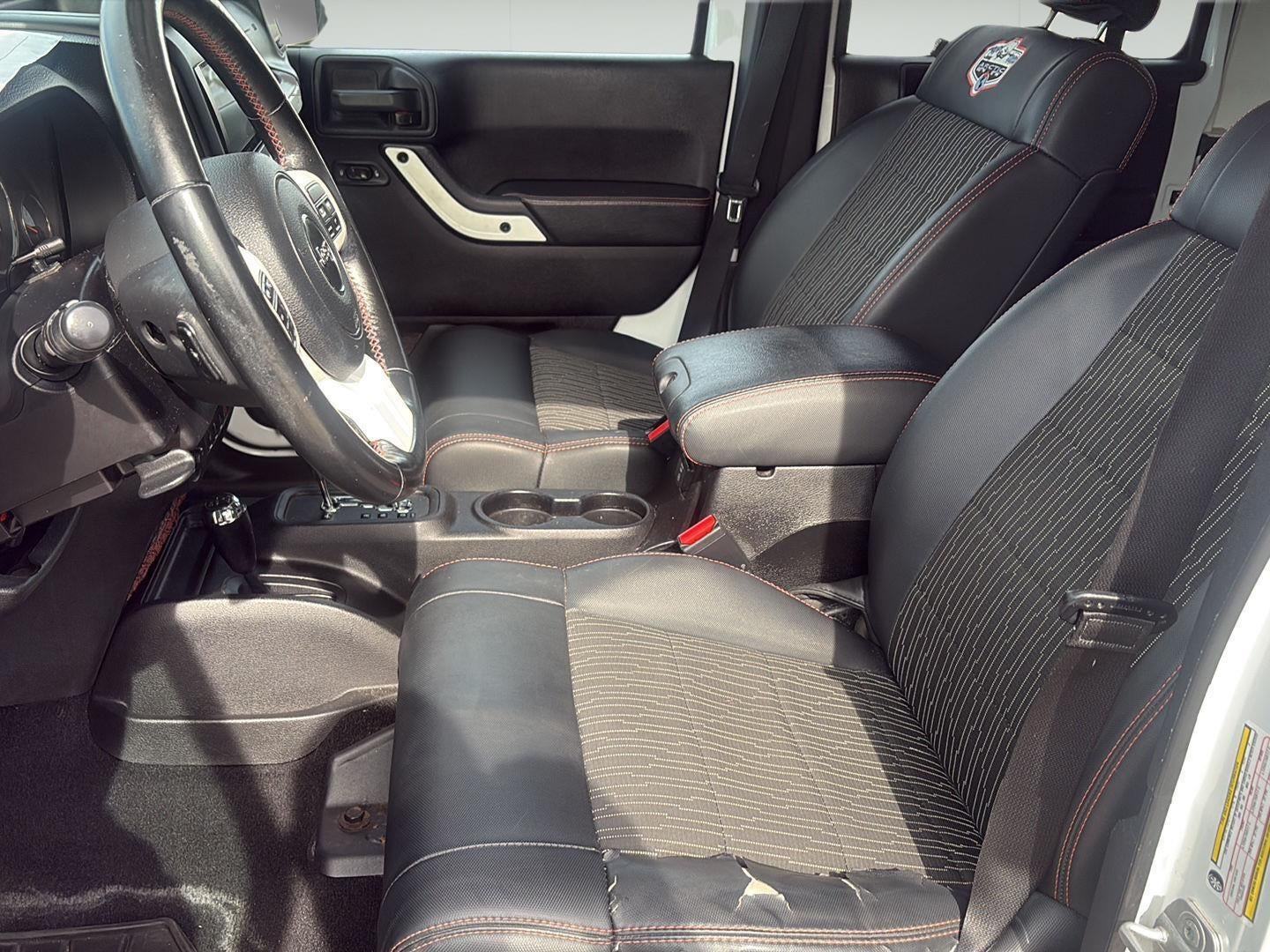 2012 Jeep Wrangler Unlimited Sahara
