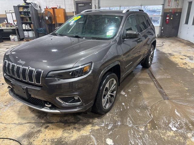 2019 Jeep Cherokee Overland