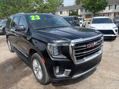2023 GMC Yukon XL SLT