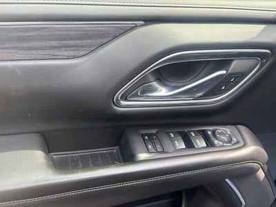 2023 GMC Yukon XL SLT