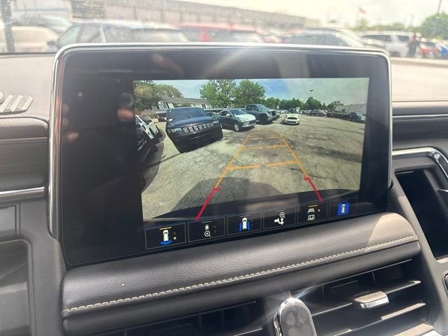 2023 GMC Yukon XL SLT
