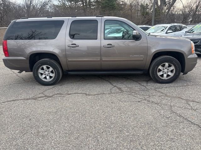 2012 GMC Yukon XL SLE
