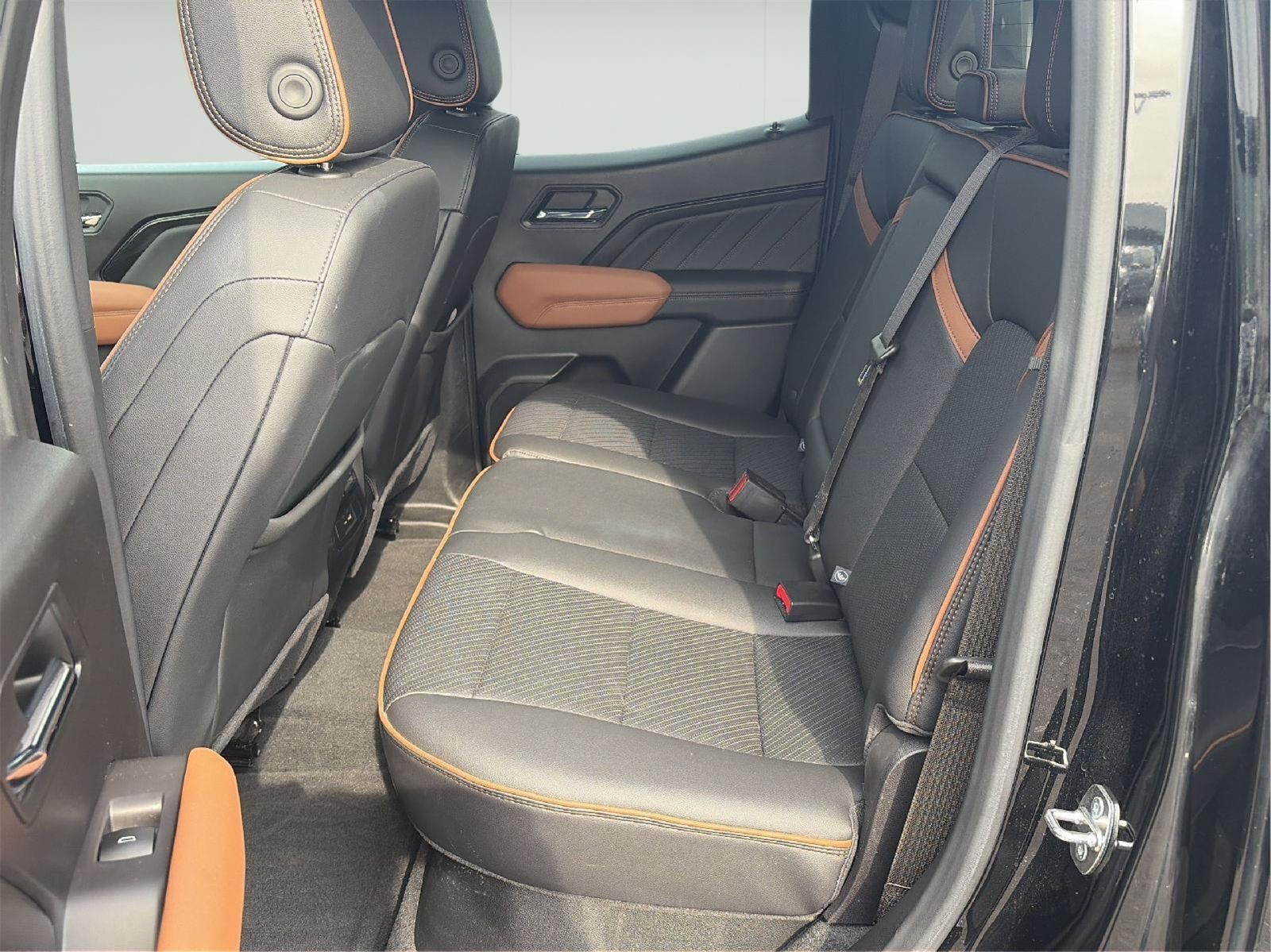 2023 GMC Canyon 4WD AT4