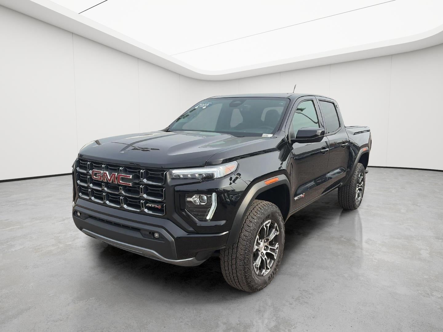 2023 GMC Canyon 4WD AT4