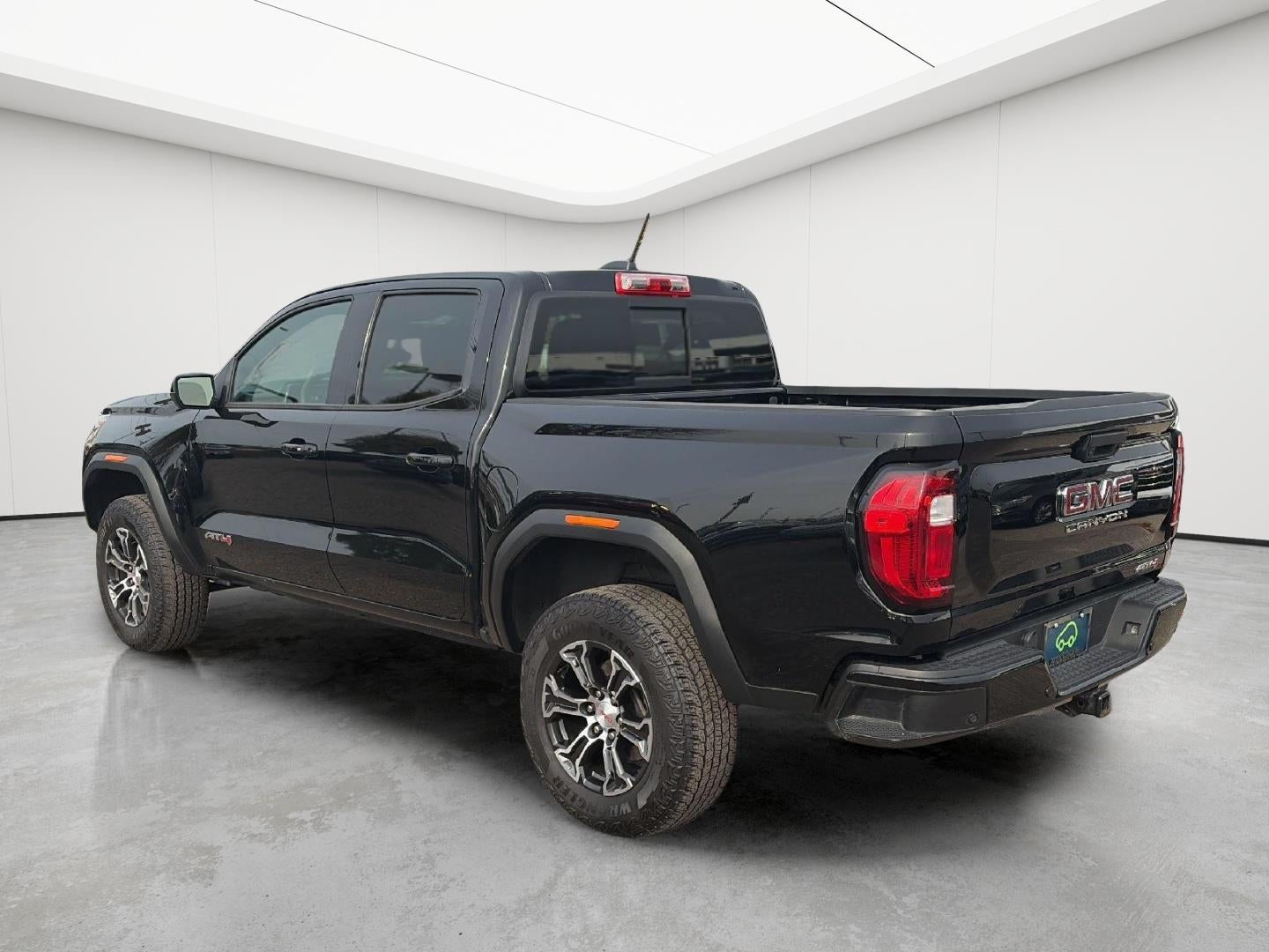 2023 GMC Canyon 4WD AT4