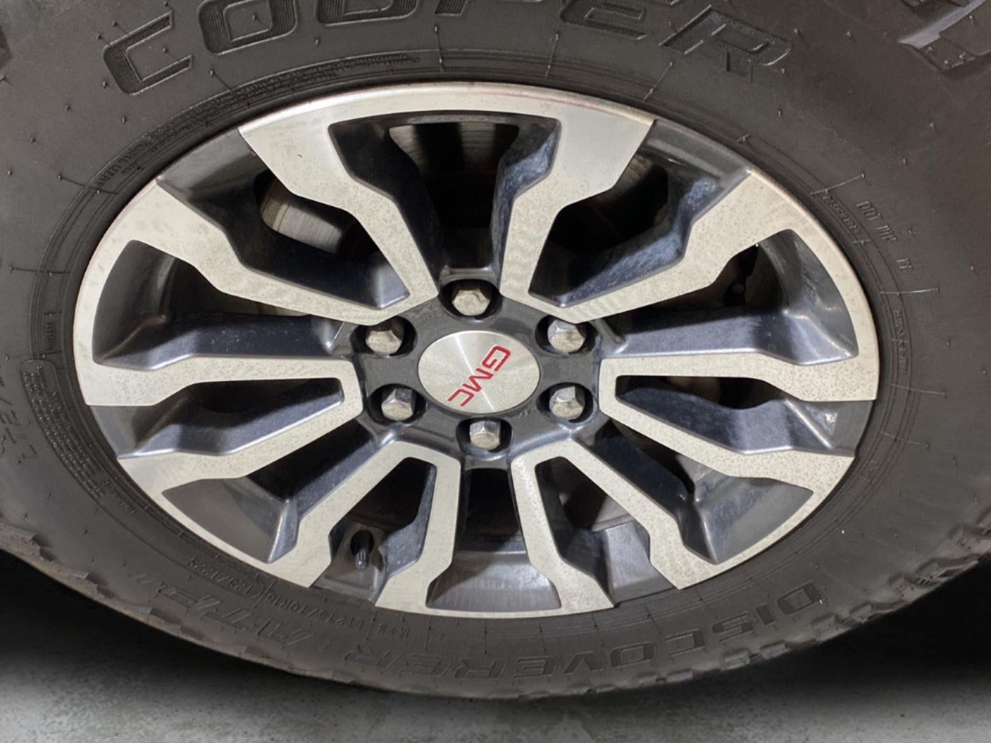 2019 GMC Sierra 1500 AT4