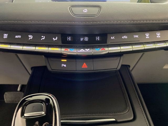 2023 Cadillac XT4 Luxury