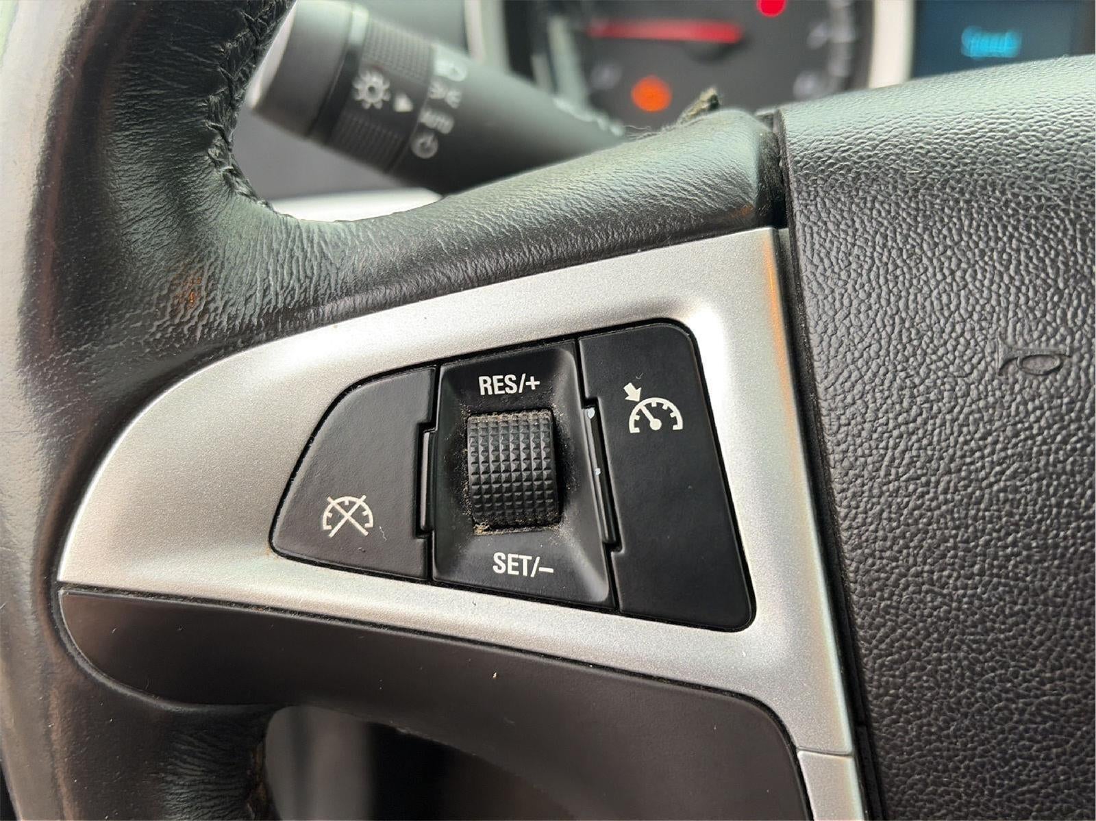 2011 Chevrolet Equinox LT w/1LT