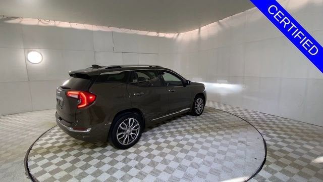2023 GMC Terrain Denali
