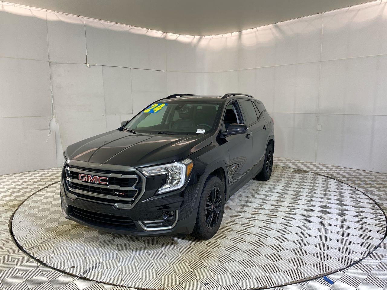 2024 GMC Terrain AT4