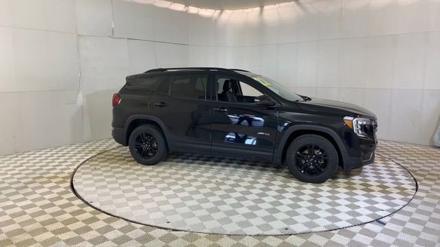 2022 GMC Terrain AT4