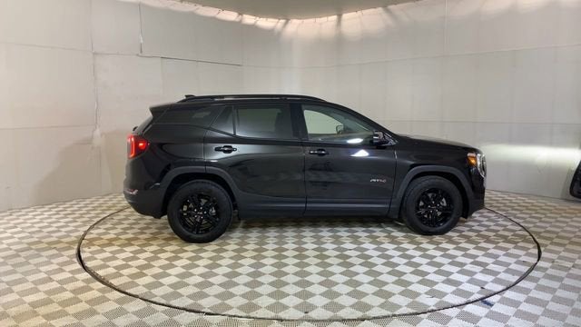 2022 GMC Terrain AT4