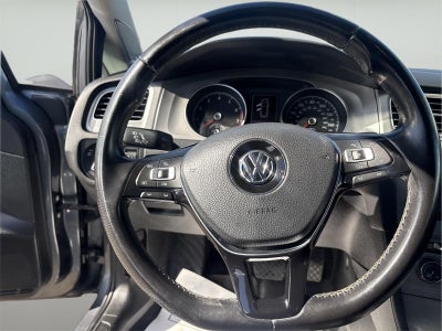 2017 Volkswagen Golf SportWagen S