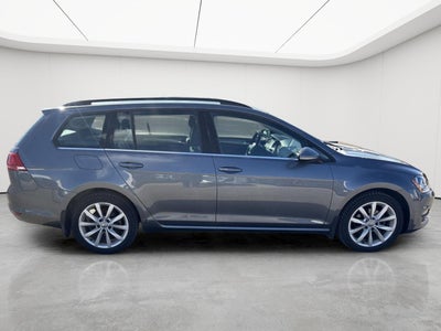 2017 Volkswagen Golf SportWagen S