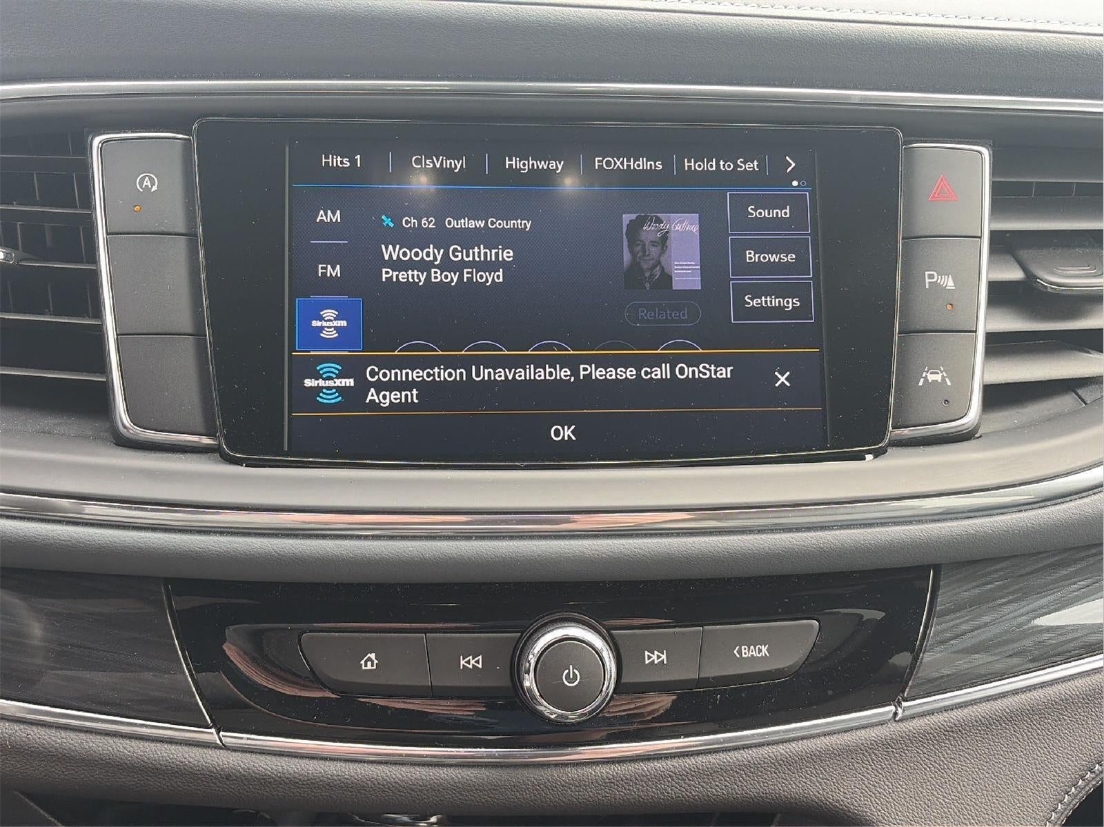 2024 Buick Enclave Essence