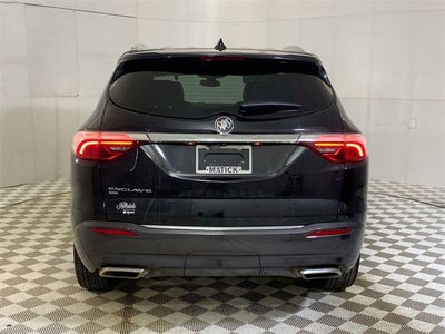 2022 Buick Enclave Essence