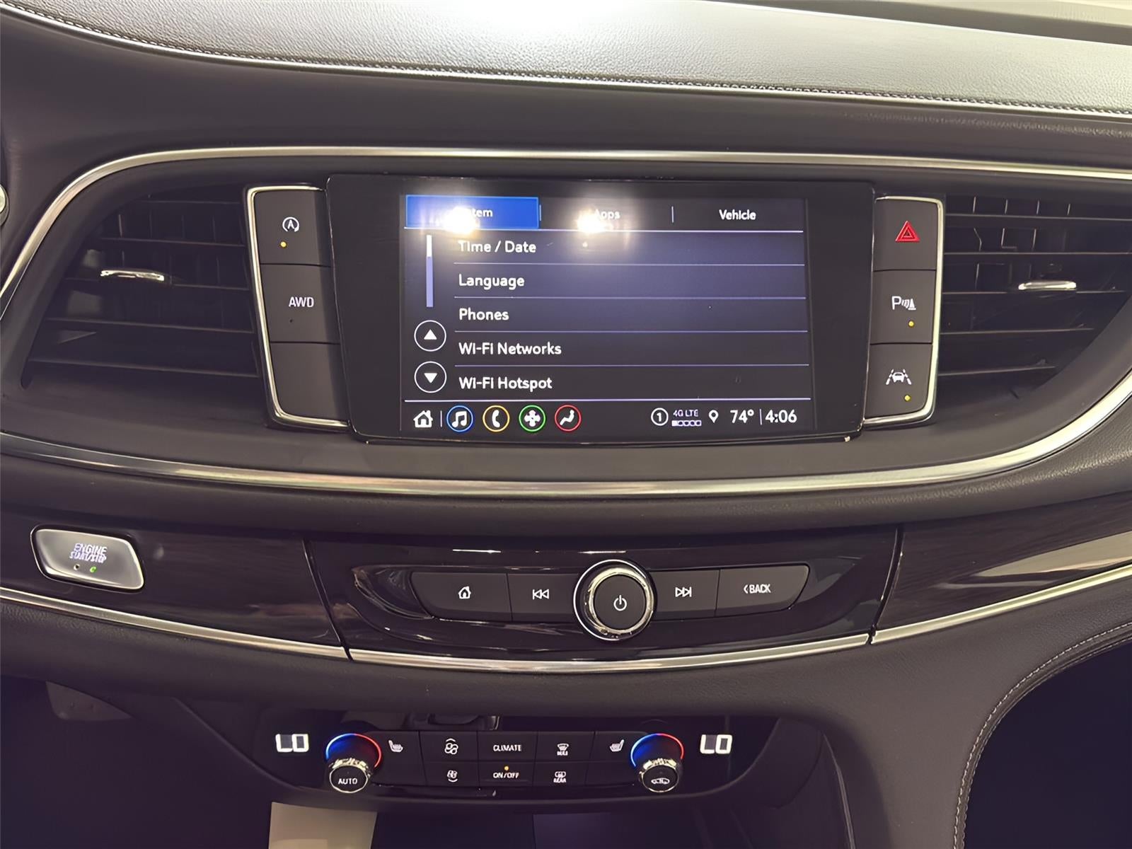 2024 Buick Enclave Essence