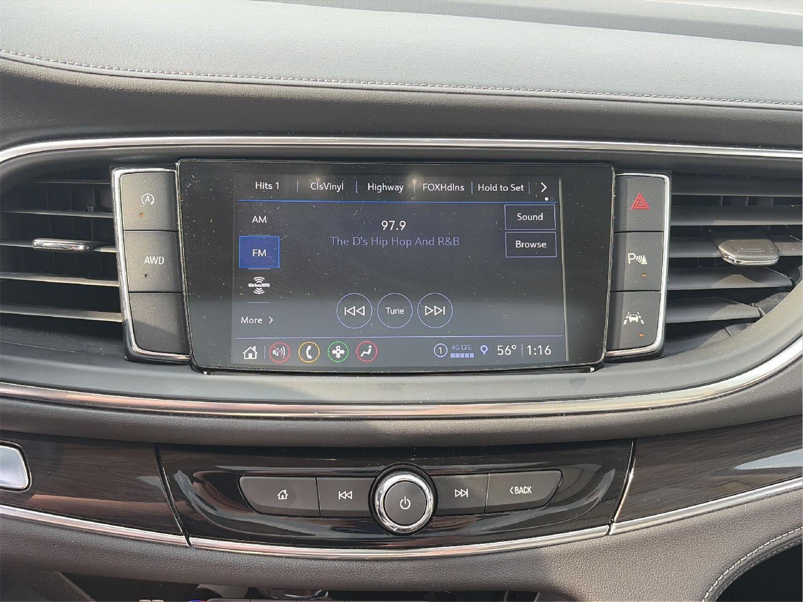 2024 Buick Enclave Essence