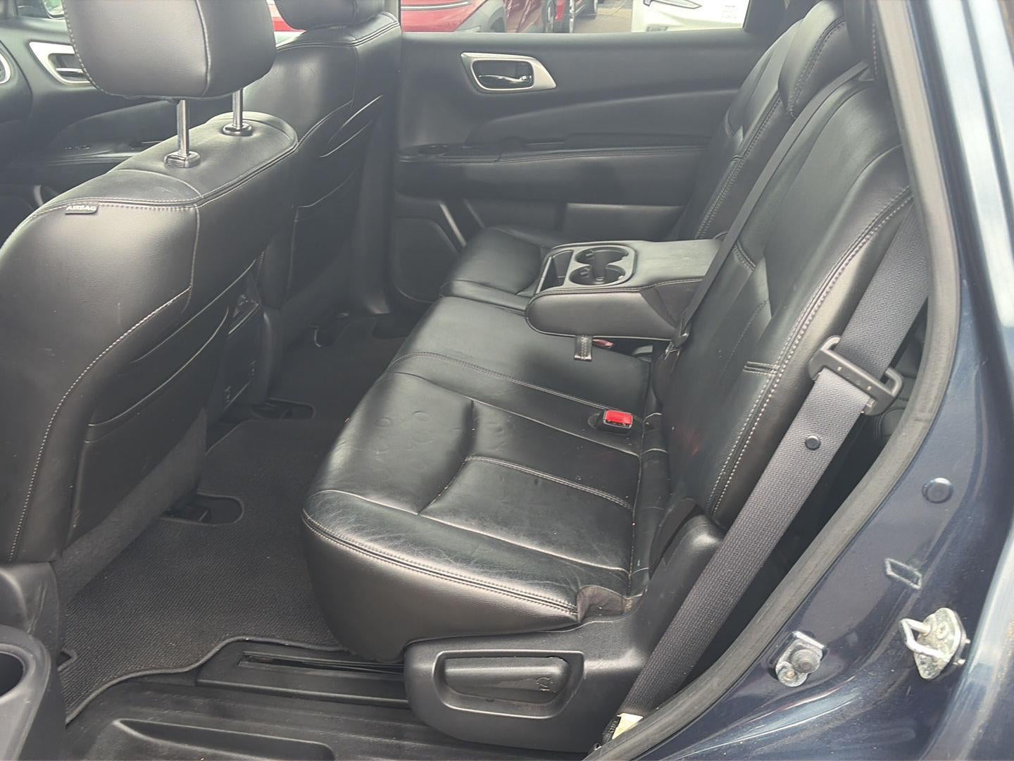 2013 Nissan Pathfinder S