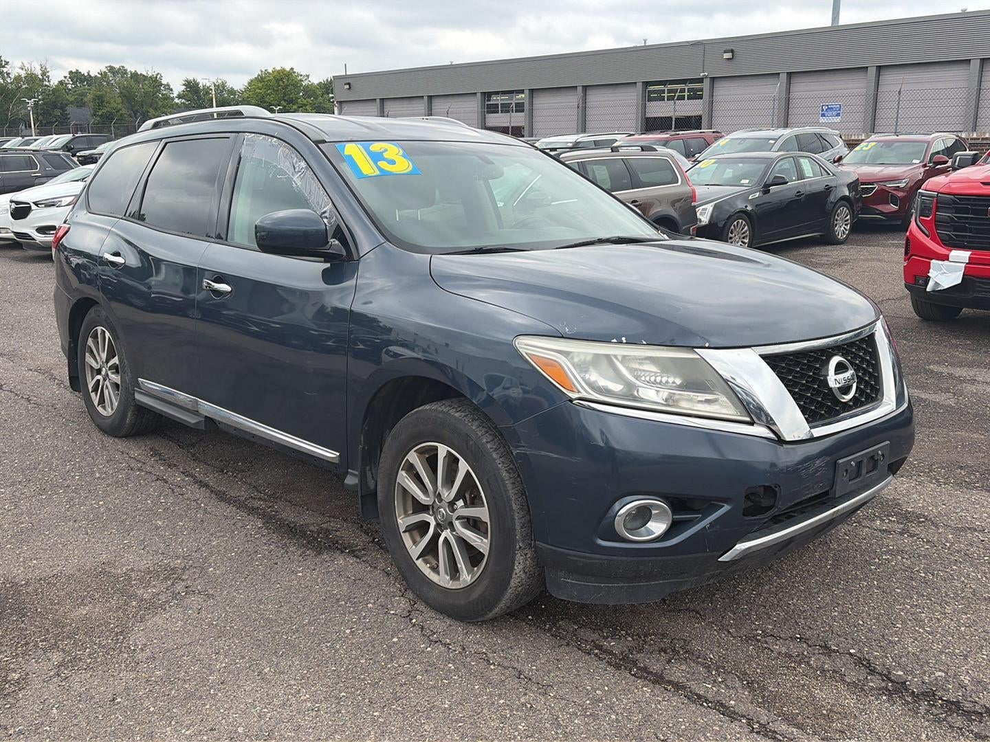 2013 Nissan Pathfinder S