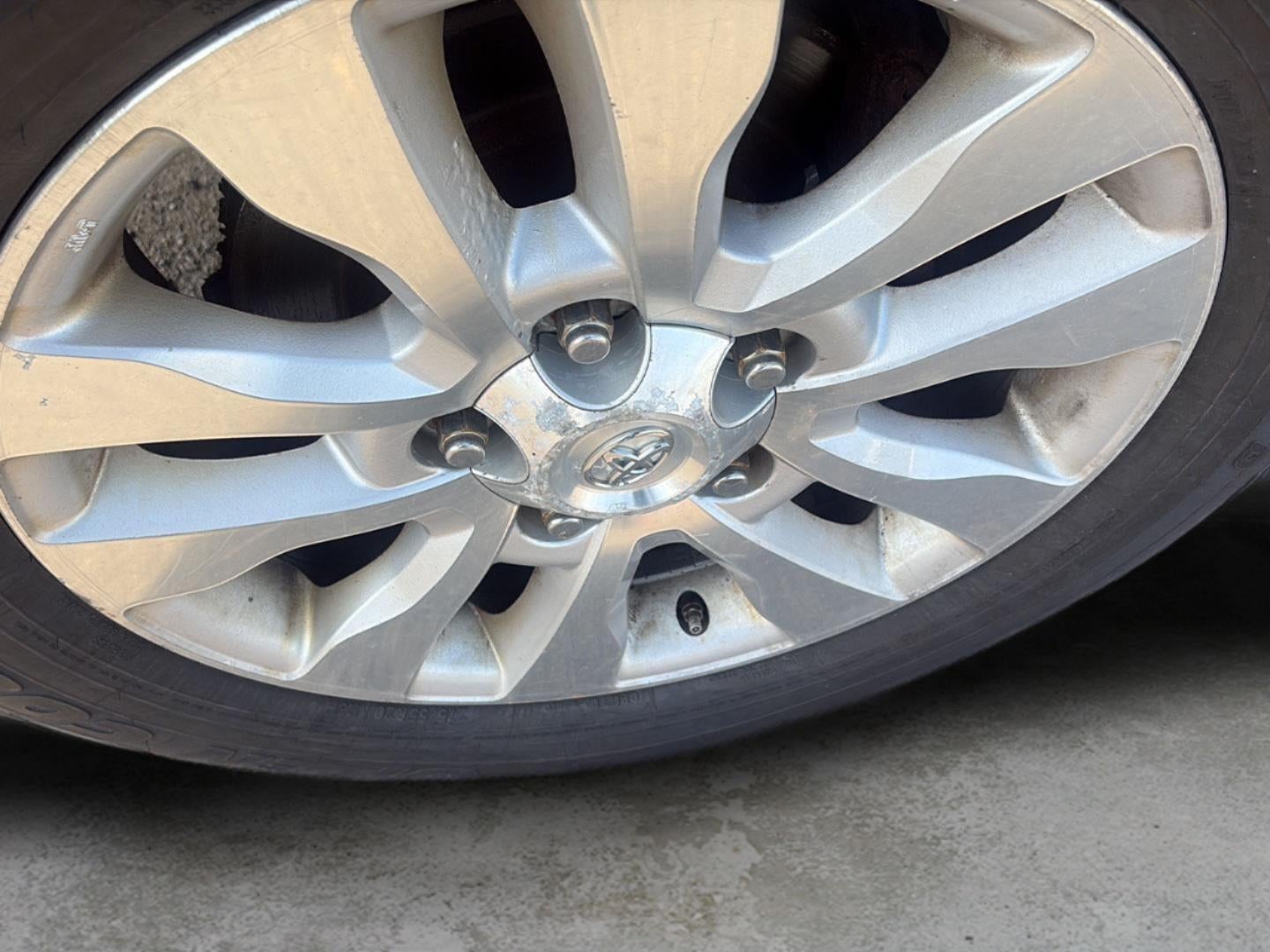 2010 Toyota Sequoia Platinum 5.7L V8