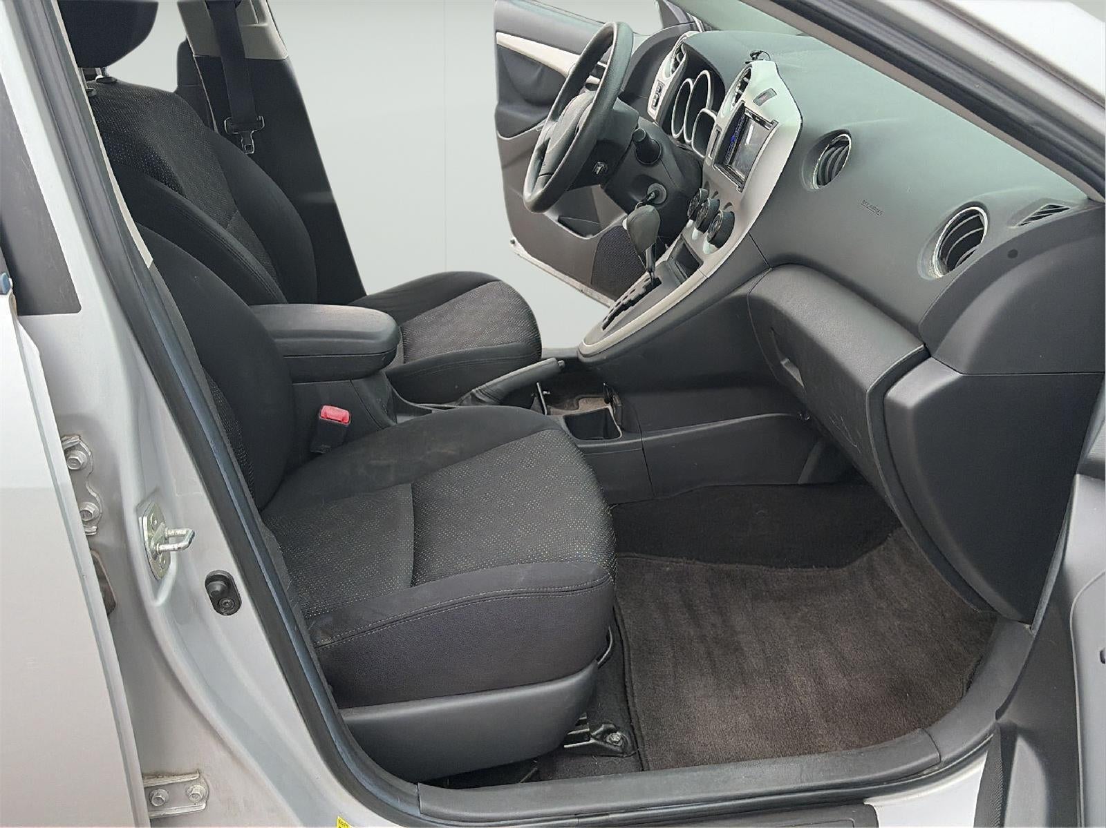 2009 Pontiac Vibe w/1SA