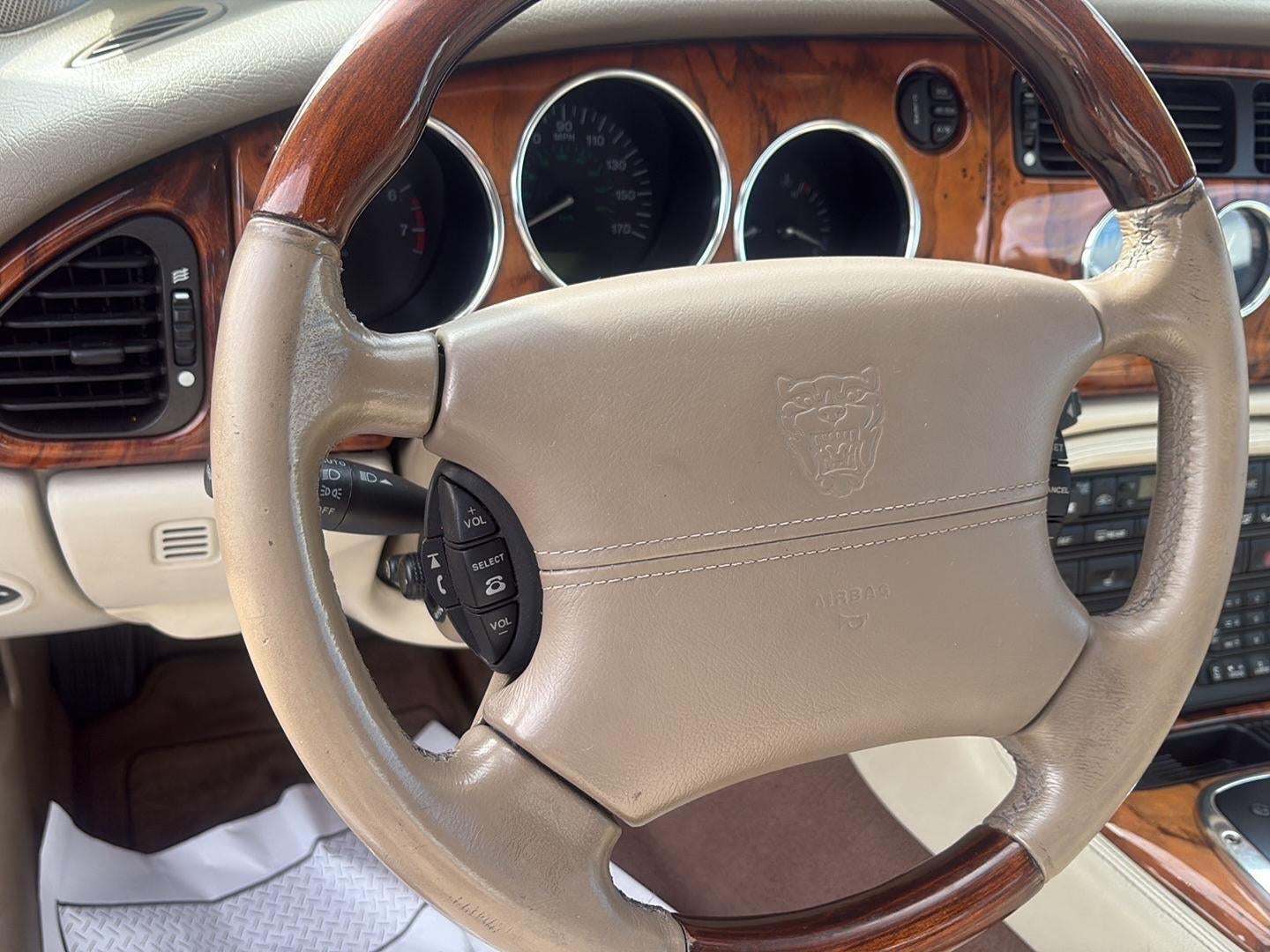 2005 Jaguar XK8 XK8