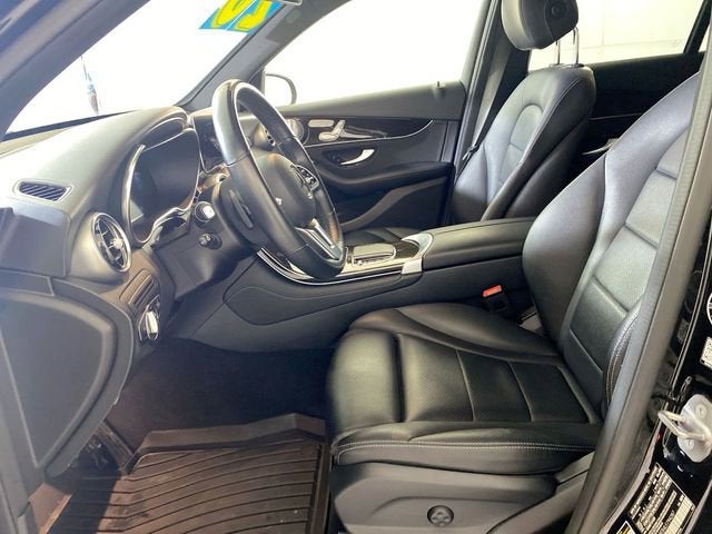 2020 Mercedes-Benz GLC GLC 300