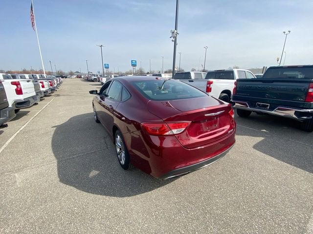2016 Chrysler 200 S