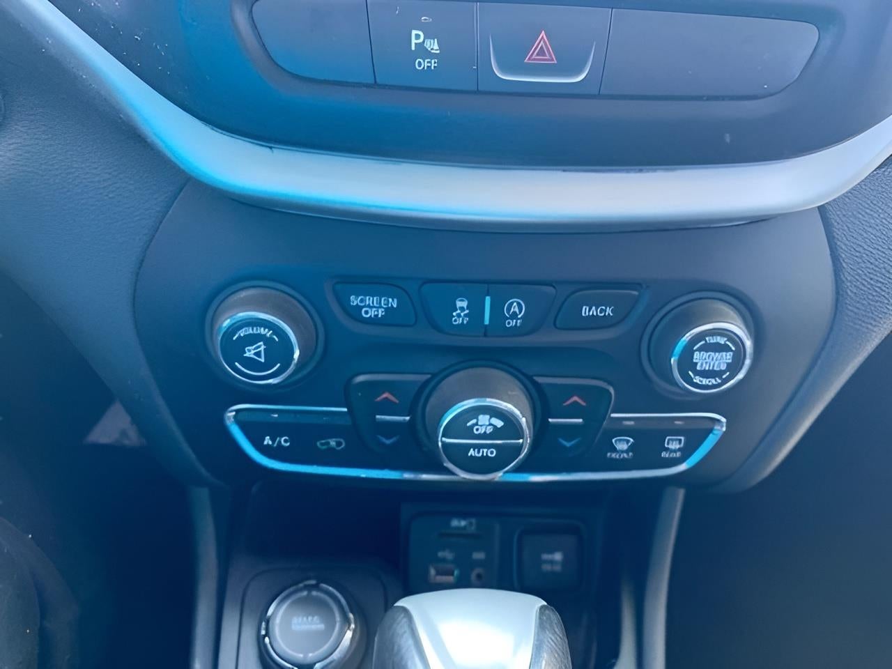 2018 Jeep Cherokee Overland 4x4