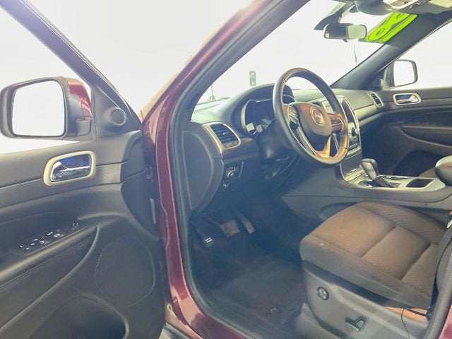 2018 Jeep Grand Cherokee Laredo E