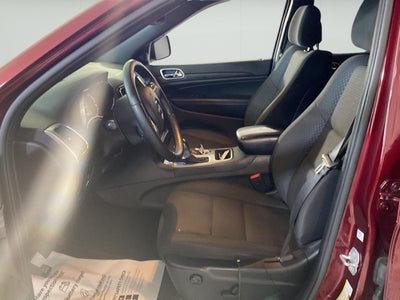 2019 Jeep Grand Cherokee Laredo E 4x4