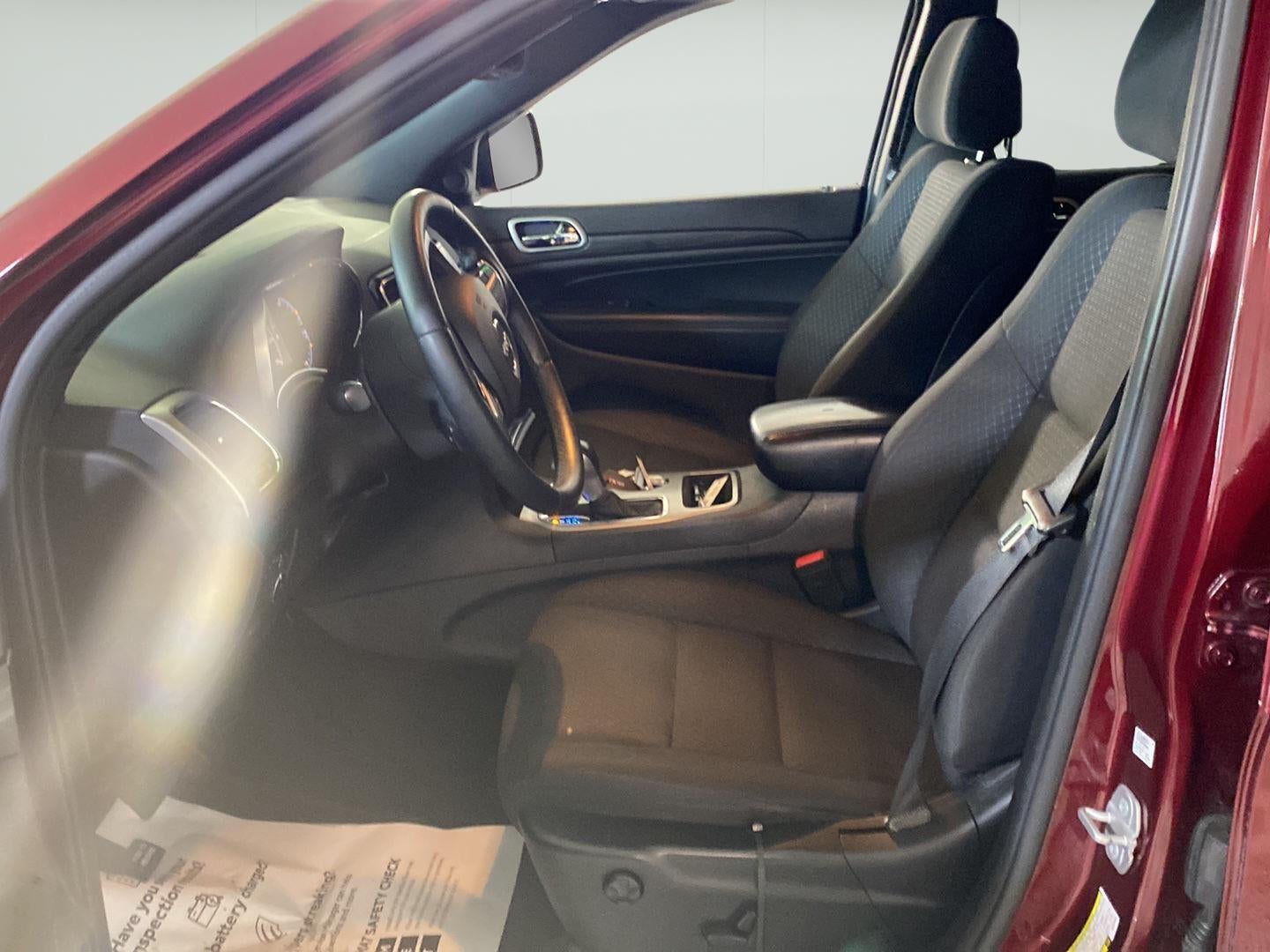 2019 Jeep Grand Cherokee Laredo E 4x4