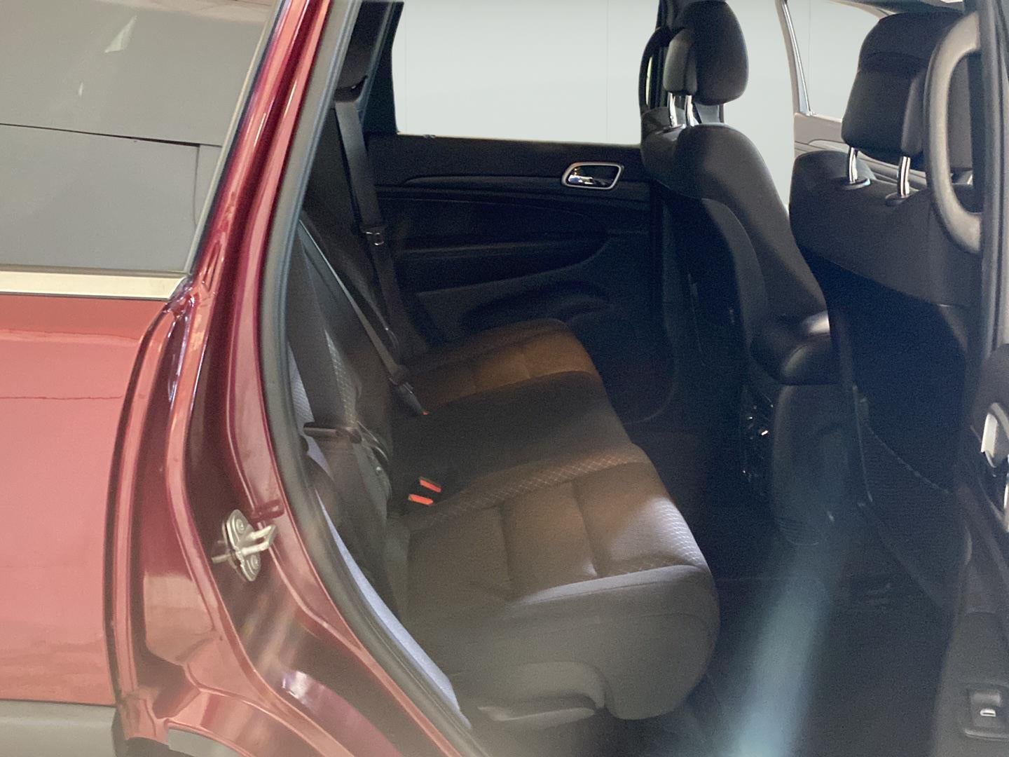 2019 Jeep Grand Cherokee Laredo E 4x4