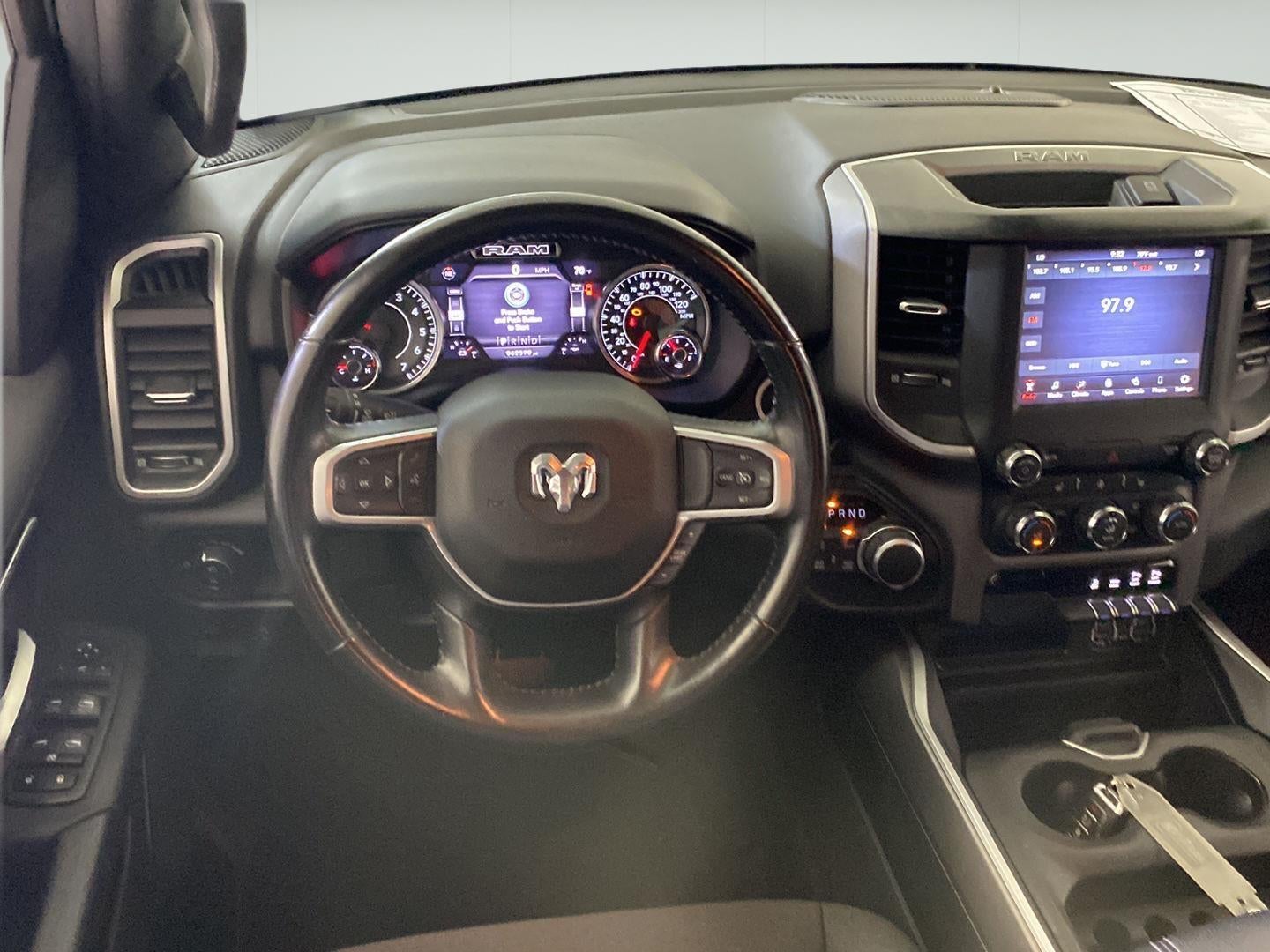 2021 RAM 1500 Big Horn Crew Cab 4x4 5'7" Box