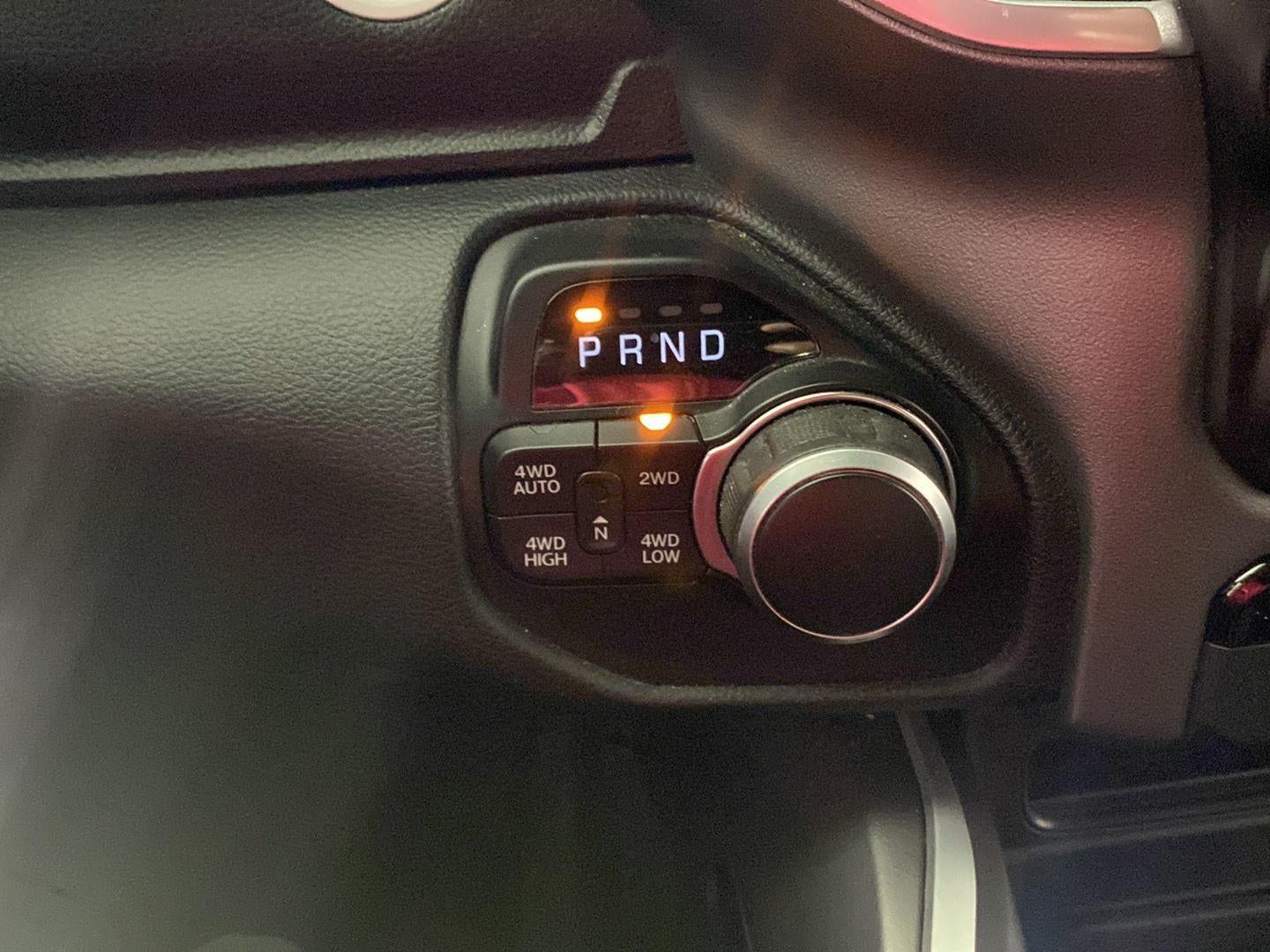 2021 RAM 1500 Big Horn Crew Cab 4x4 5'7" Box