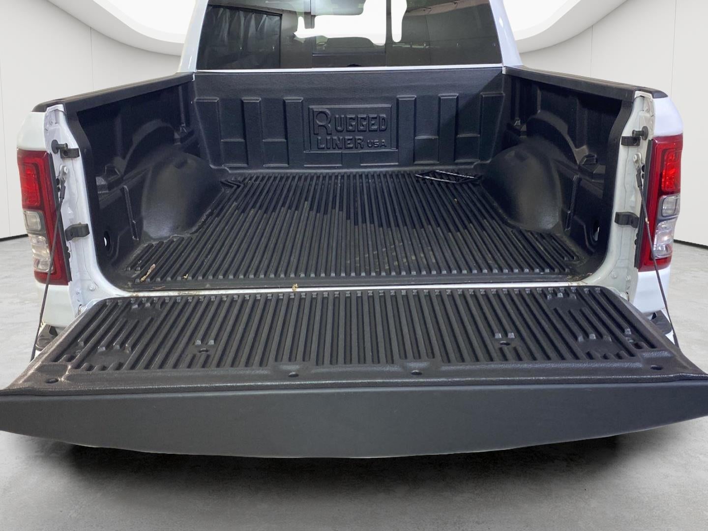 2021 RAM 1500 Big Horn Crew Cab 4x4 5'7" Box
