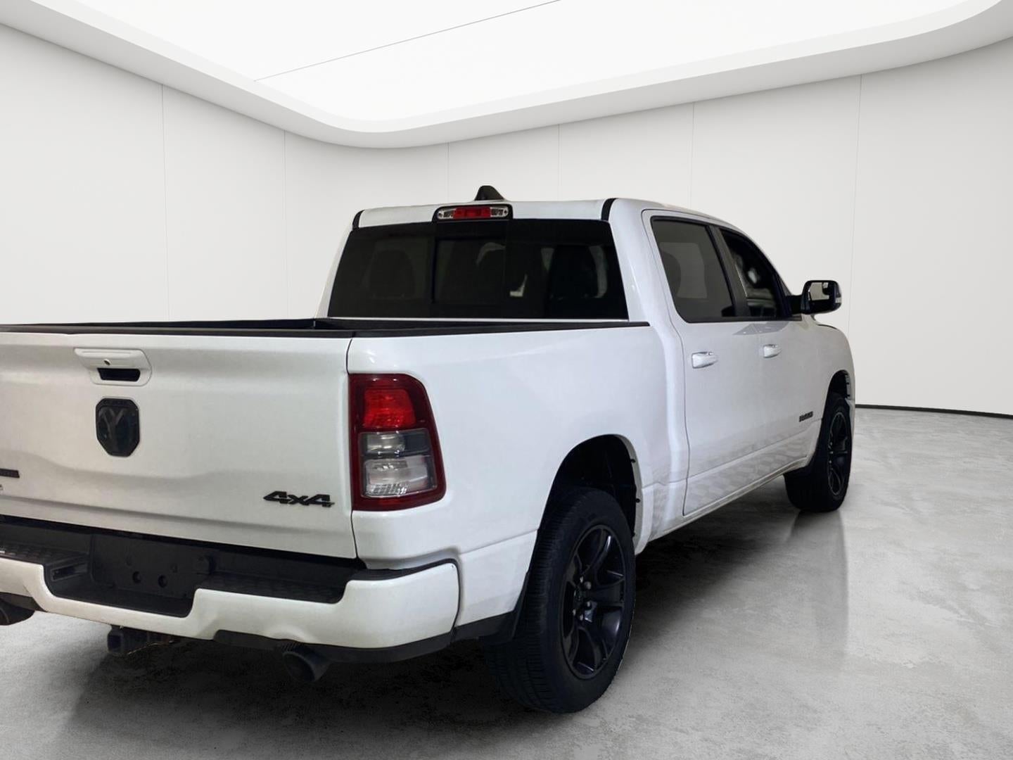 2021 RAM 1500 Big Horn Crew Cab 4x4 5'7" Box