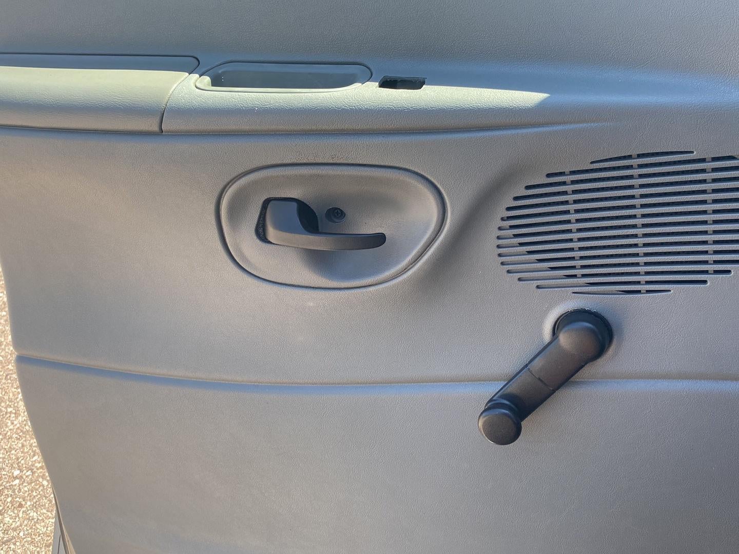 2007 Ford Econoline Wagon XL