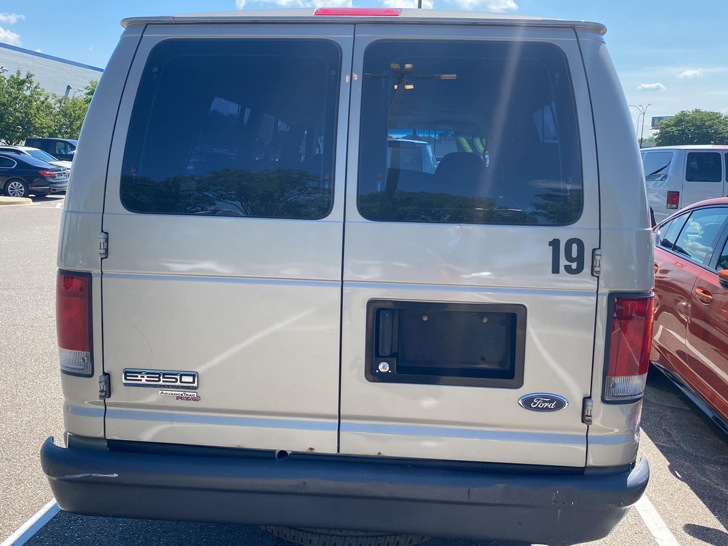 2007 Ford Econoline Wagon XL