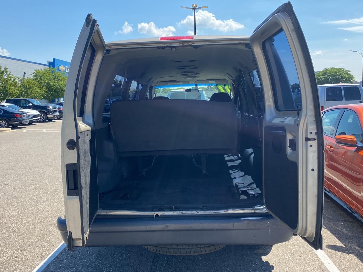 2007 Ford Econoline Wagon XL