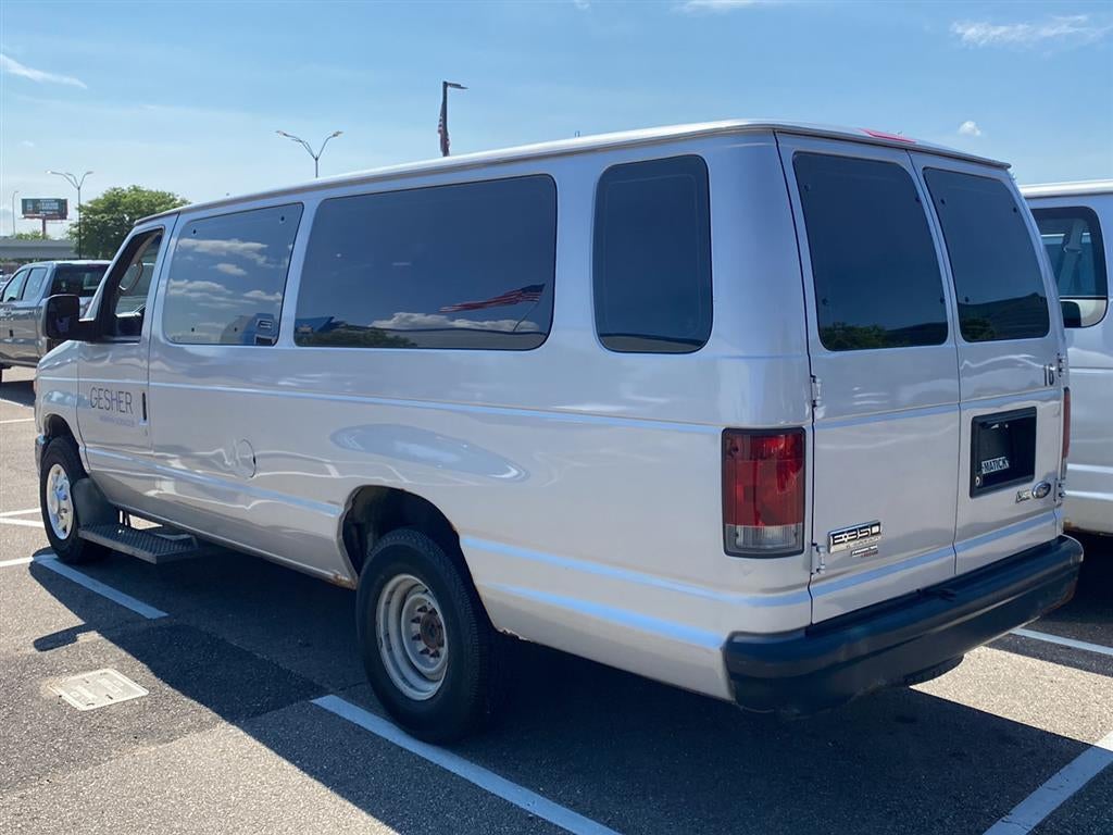 2013 Ford Econoline Wagon XL