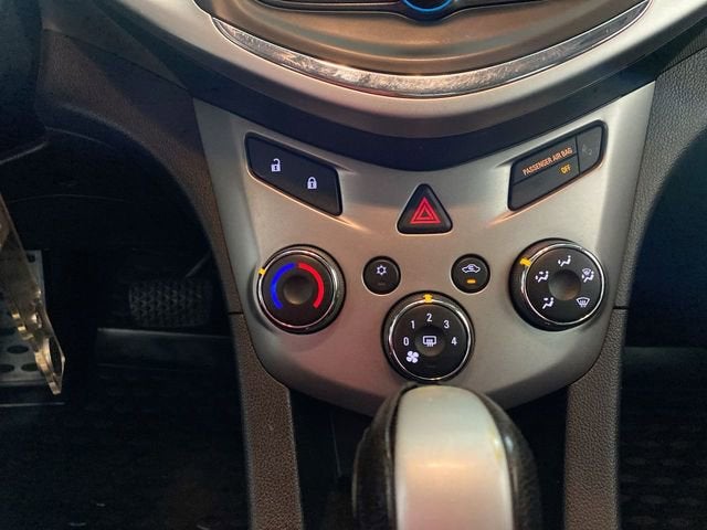 2017 Chevrolet Sonic LT