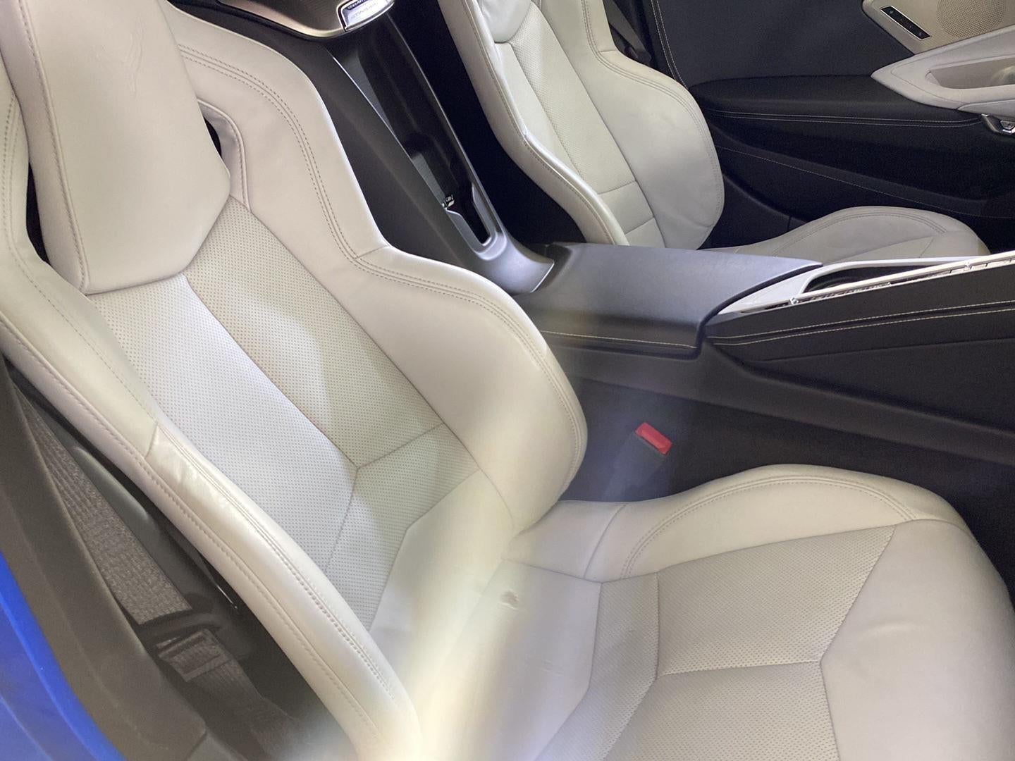 2025 Chevrolet Corvette Stingray 2LT