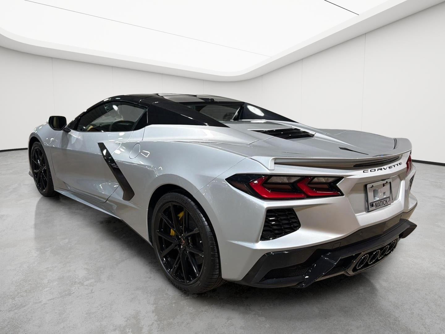 2027 Chevrolet Corvette Stingray 2LT