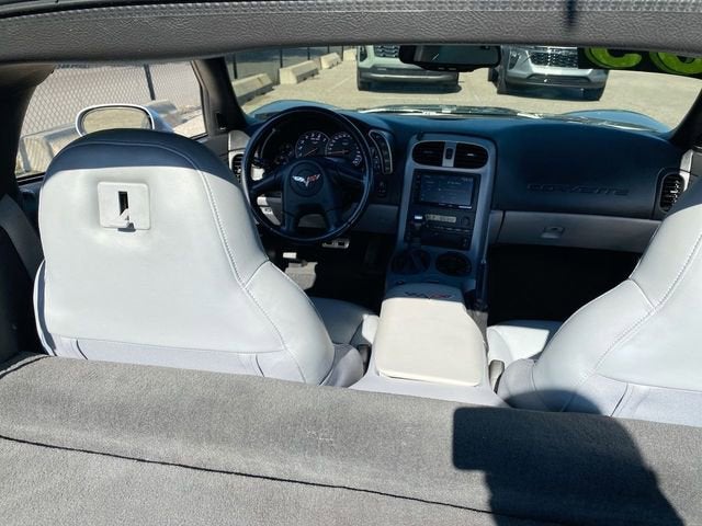 2005 Chevrolet Corvette 2dr Cpe