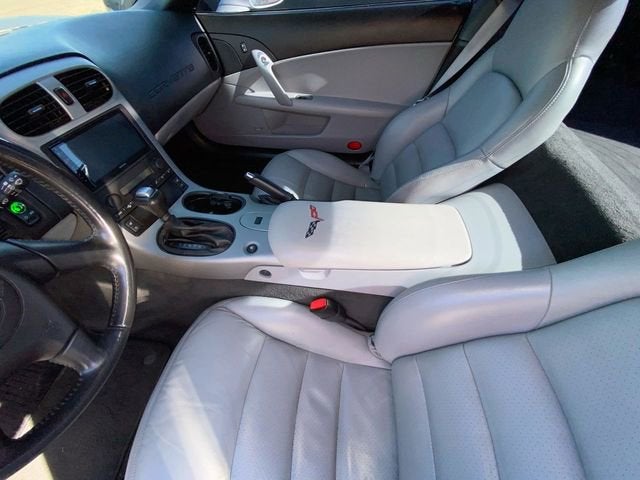 2005 Chevrolet Corvette 2dr Cpe