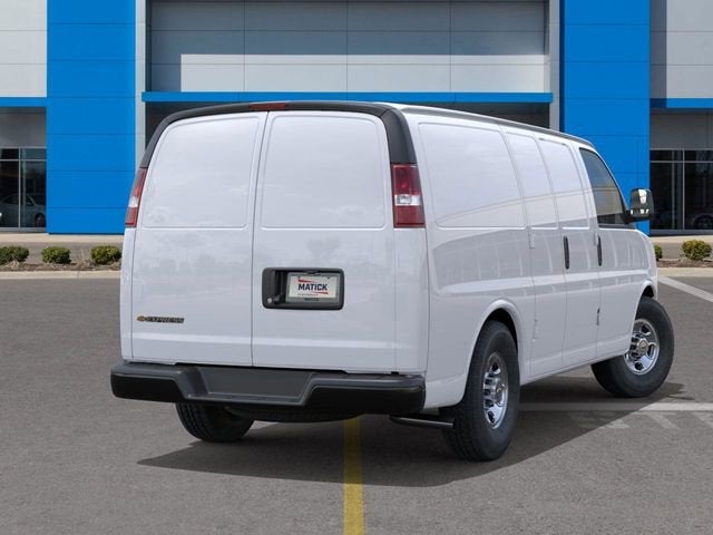 2026 Chevrolet Express Cargo WT
