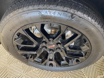 2024 GMC Yukon AT4
